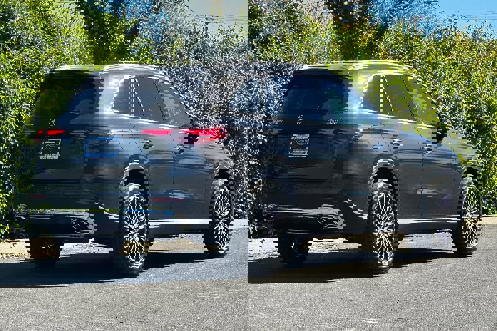 New 2026 Mercedes-Benz GLC 300 4MATIC image 3