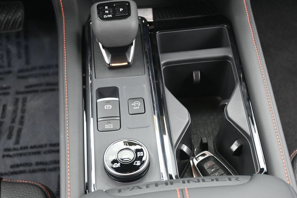 New 2026 Nissan Pathfinder Rock Creek AWD/4WD image 24