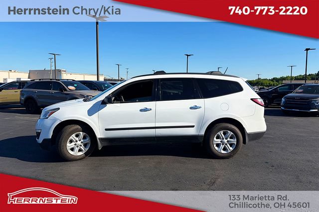 Used 2017 Chevrolet Traverse LS AWD/4WD image 4