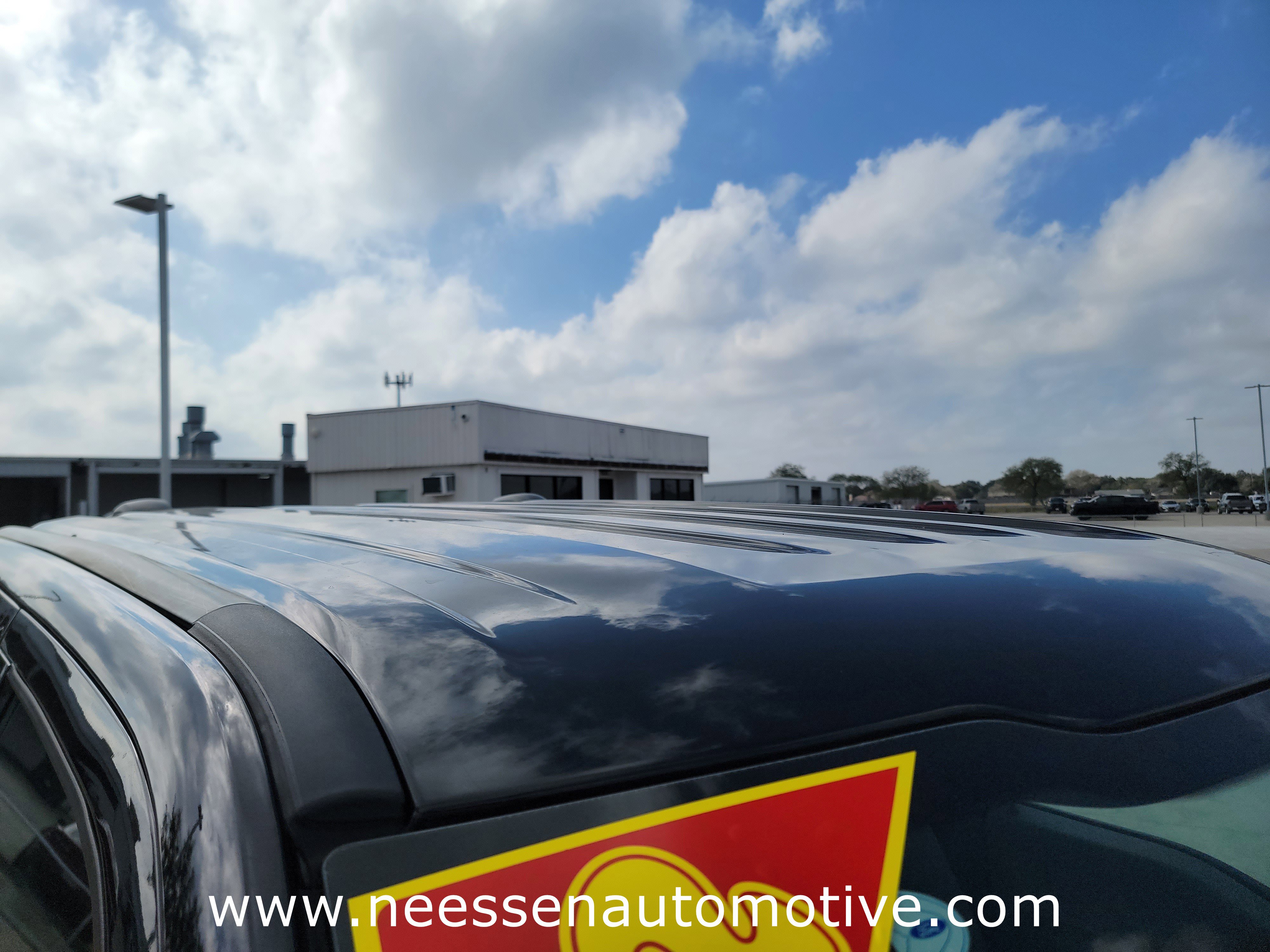 Used 2022 Ford F250 XLT w/ Black Appearance Package image 11