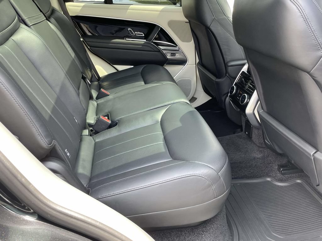 Certified 2023 Land Rover Range Rover SE AWD/4WD image 20