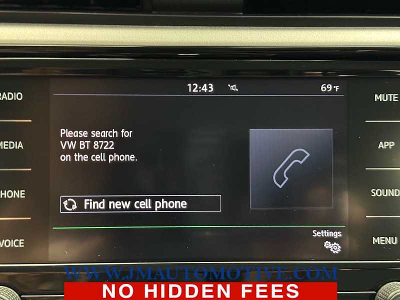 Used 2020 Volkswagen Passat 2.0T SE FWD image 23