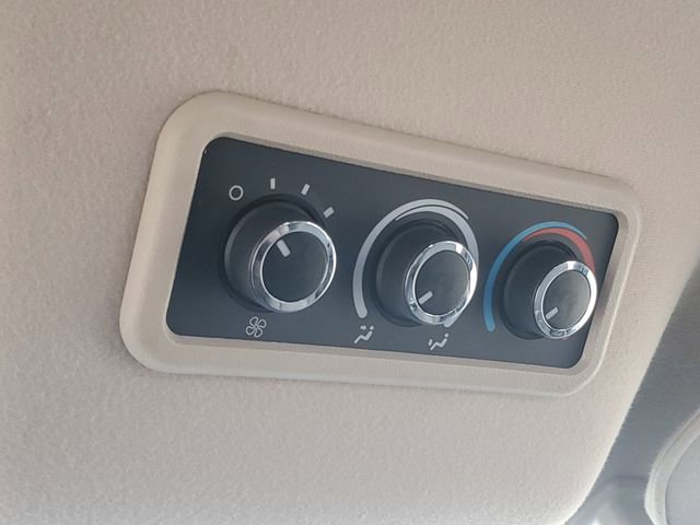 Used 2018 Chevrolet Express 3500 LT w/ LT Preferred Equipment Group RWD image 23