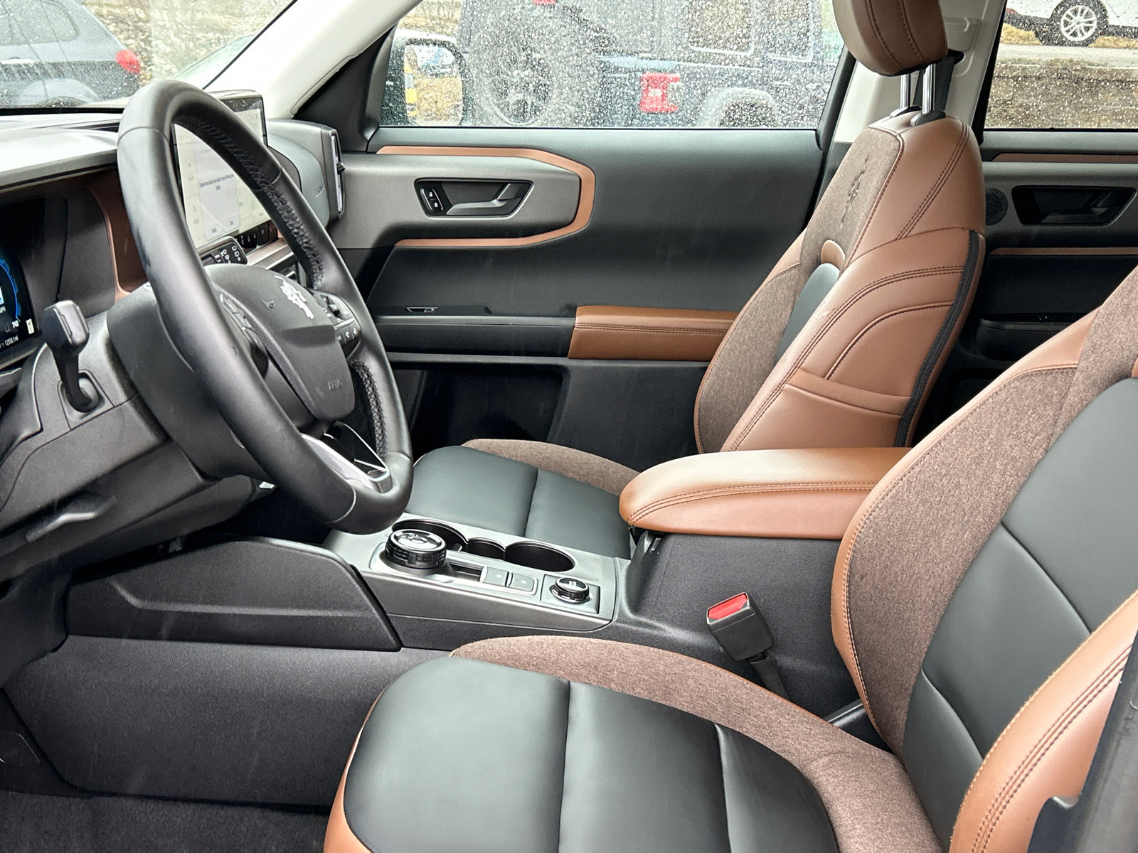 Certified 2025 Ford Bronco Sport Outer Banks w/ Outer Banks Tech Package+ image 10