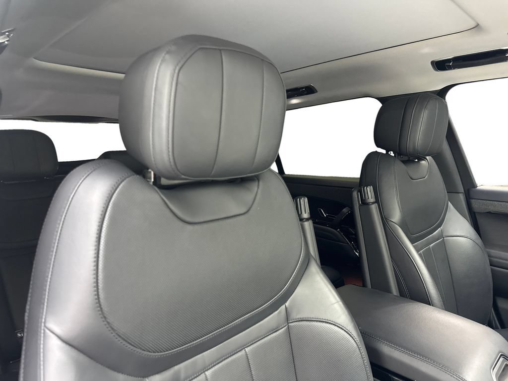 Used 2023 Land Rover Range Rover Sport SE AWD/4WD image 44