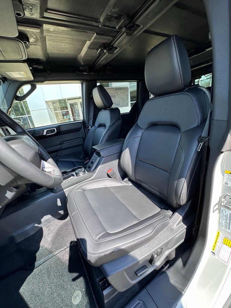 New 2026 Ford Bronco Outer Banks image 9