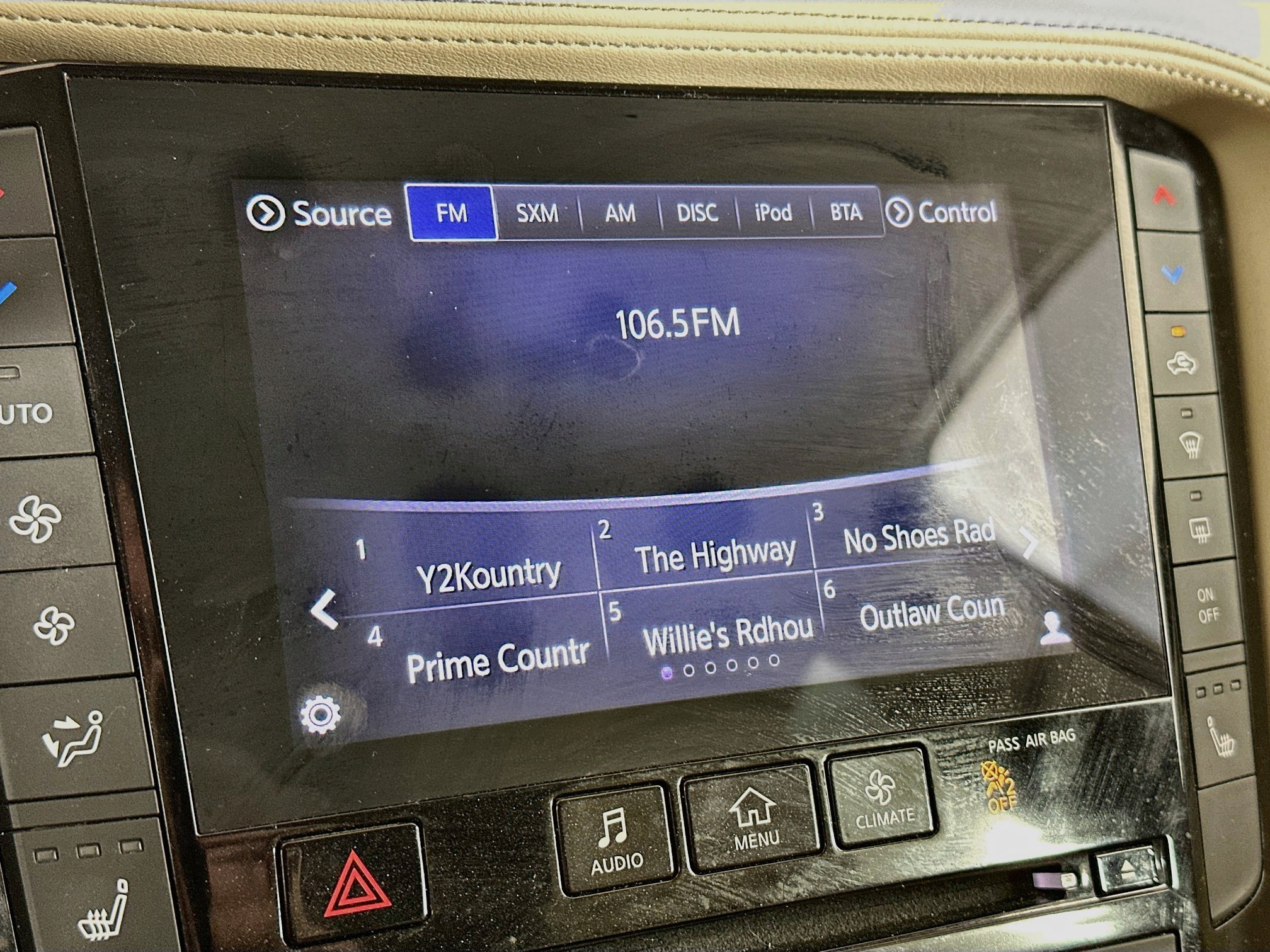 Used 2019 INFINITI QX50 Essential w/ Premium Heat Package AWD/4WD image 21