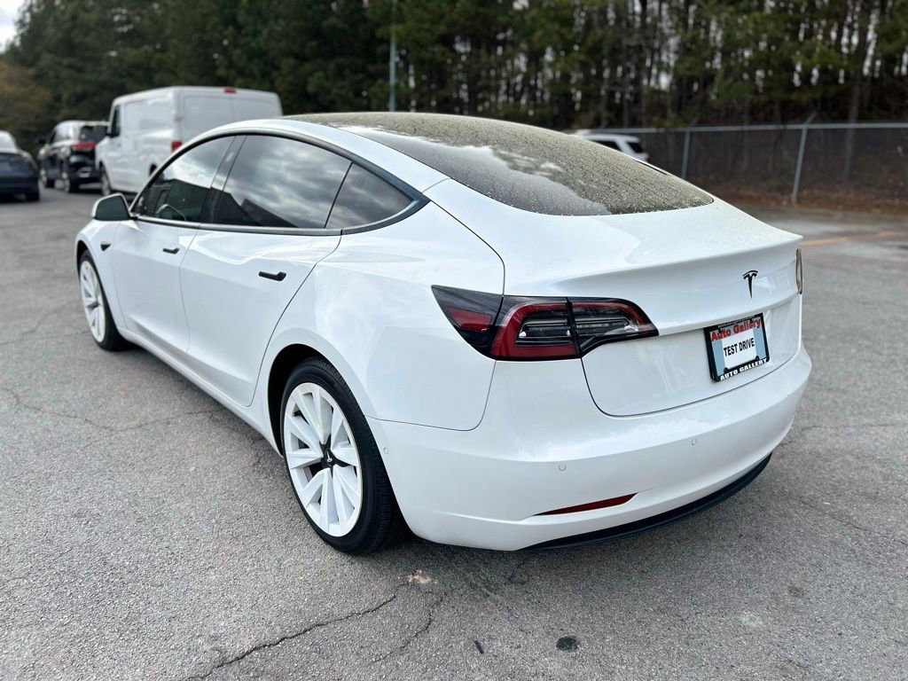 Used 2021 Tesla Model 3 Standard Range Plus image 5