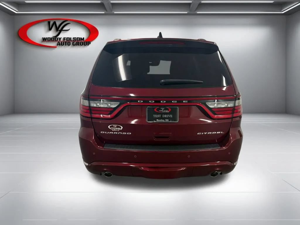 Used 2023 Dodge Durango Citadel RWD image 7