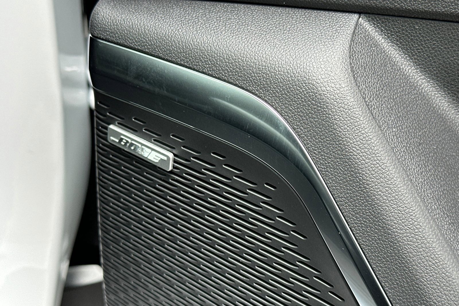 New 2025 Chevrolet Traverse LT w/ Enhanced Driving Package image 21