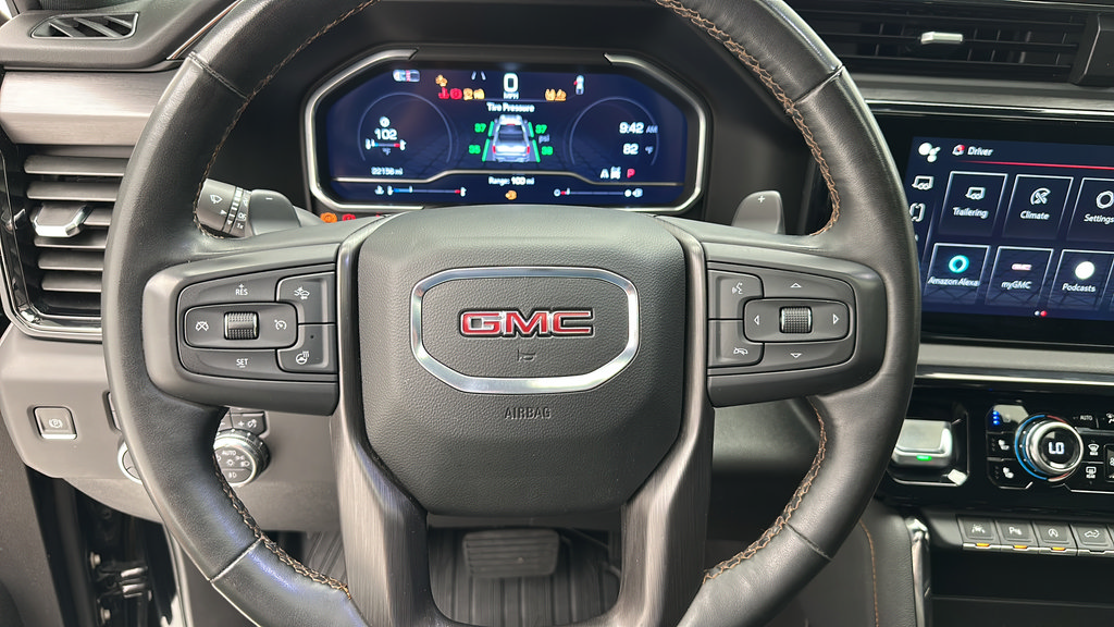 Used 2024 GMC Sierra 1500 AT4 w/ Technology Package AWD/4WD image 20