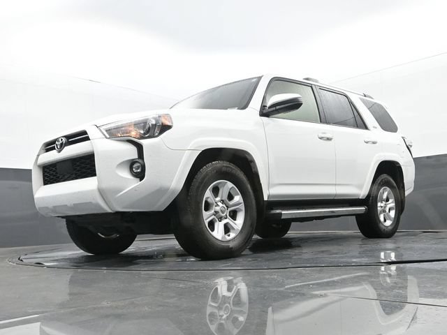 Used 2021 Toyota 4Runner SR5 RWD image 12