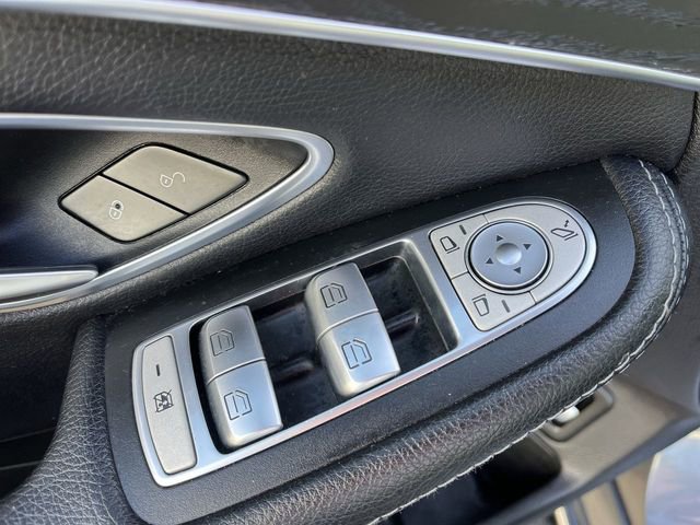 Used 2017 Mercedes-Benz C 300 4MATIC Sedan image 13
