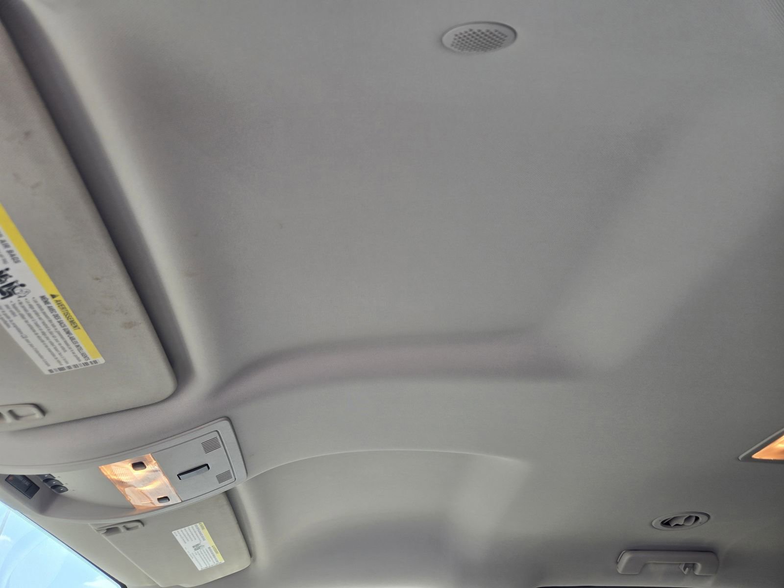 Used 2011 Chevrolet Tahoe LT w/ Luxury Package RWD image 21