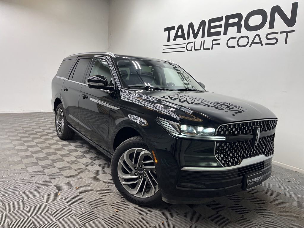 Used 2025 Lincoln Navigator Reserve