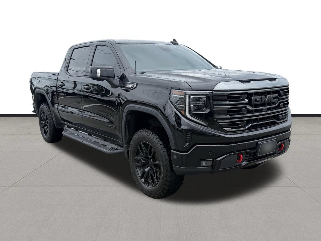 Used 2024 GMC Sierra 1500 AT4 w/ AT4 Premium Package AWD/4WD image 3