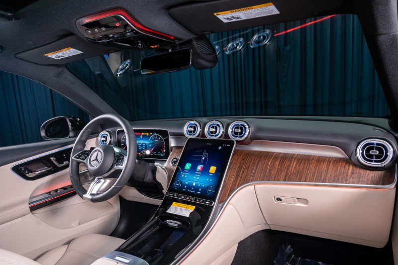 Certified 2026 Mercedes-Benz GLC 300 image 13
