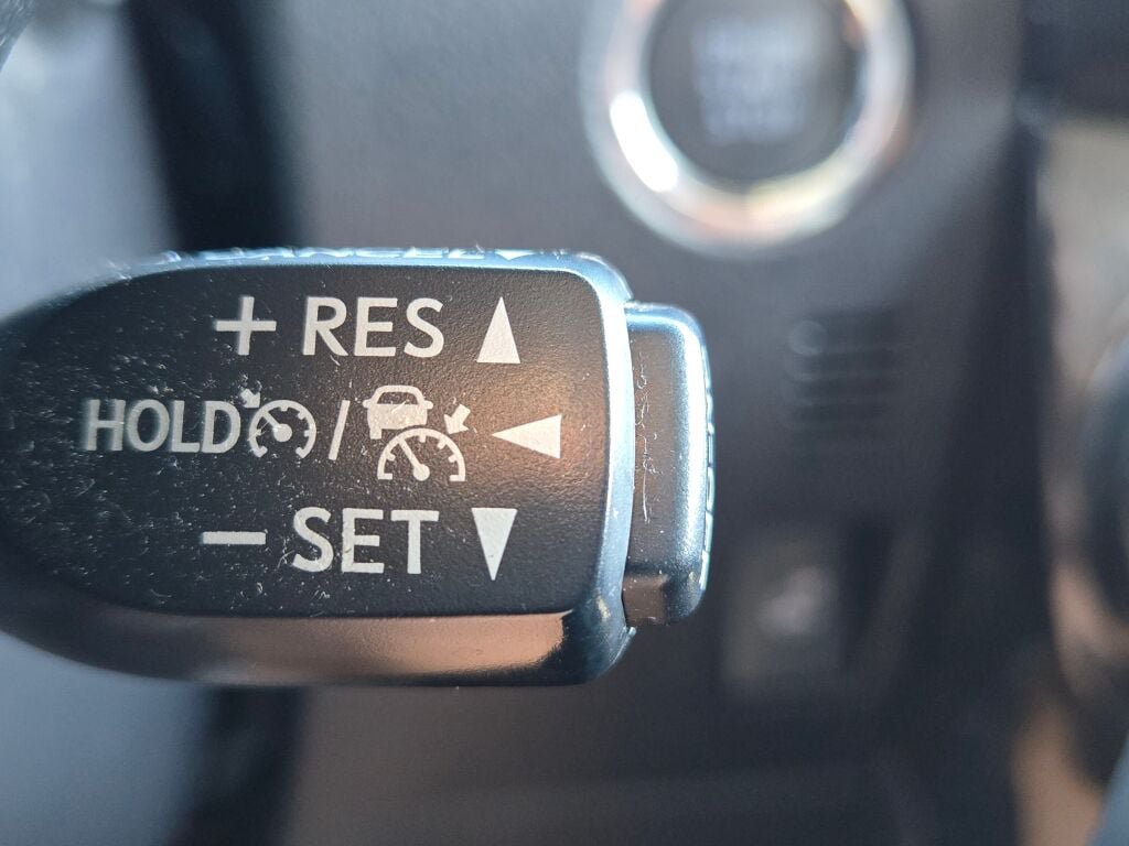 Used 2023 Toyota 4Runner TRD Off-Road Premium w/ Off Road Premium Plus Package AWD/4WD image 36