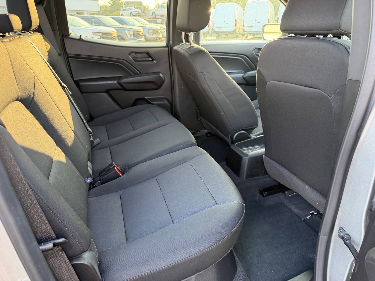 Used 2024 Chevrolet Colorado W/T RWD image 16