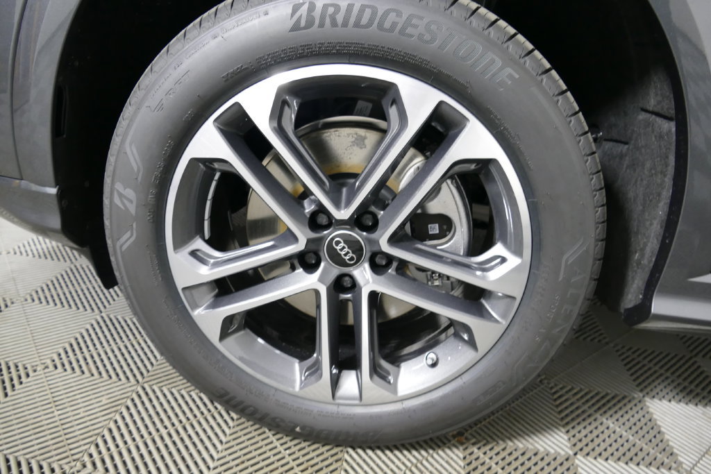 New 2026 Audi Q5 Premium Plus AWD/4WD image 9