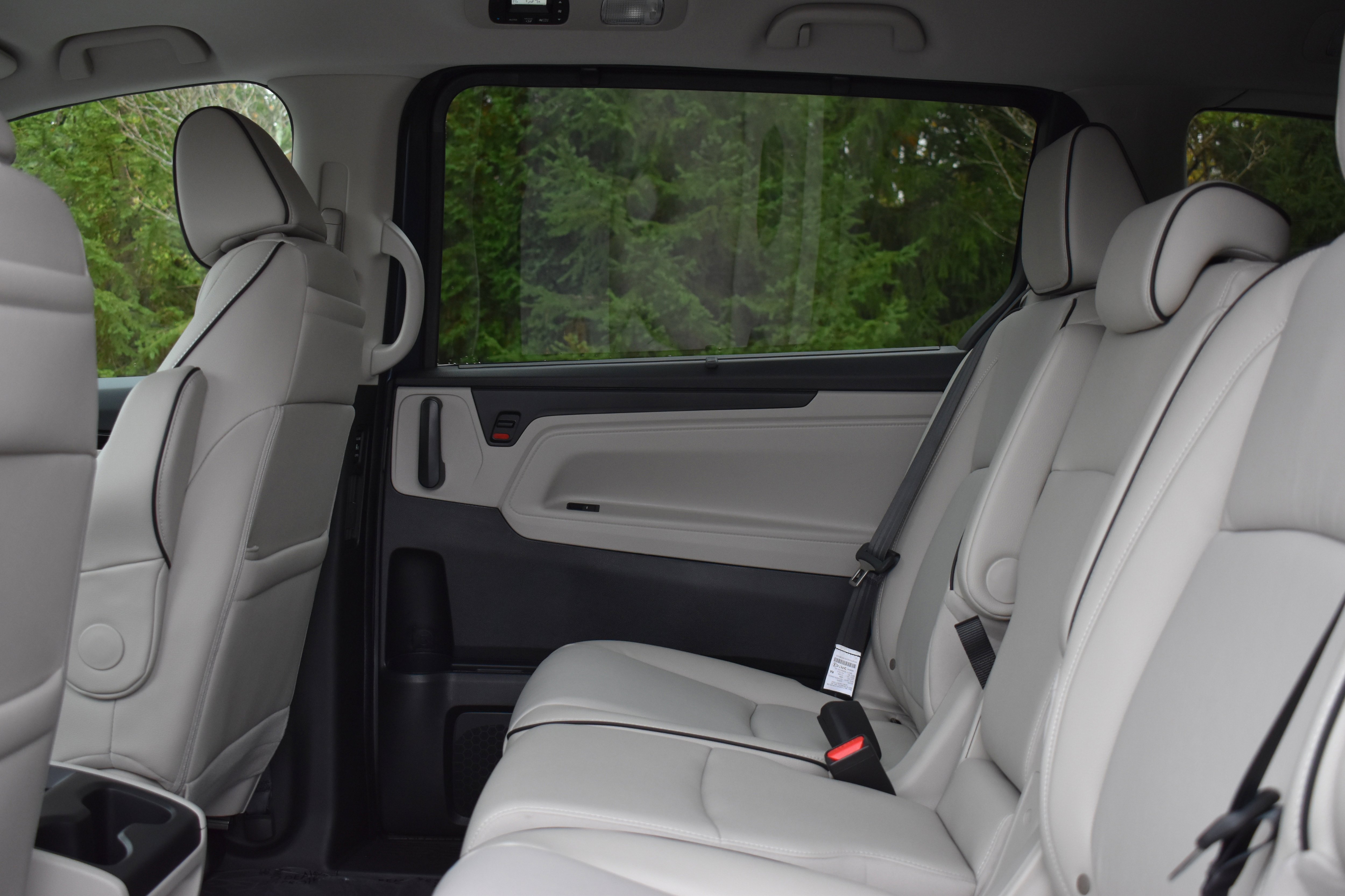 New 2026 Honda Odyssey Touring image 12
