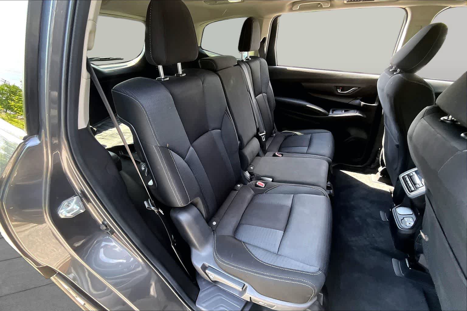 Used 2023 Subaru Ascent Premium w/ Convenience Package AWD/4WD image 20