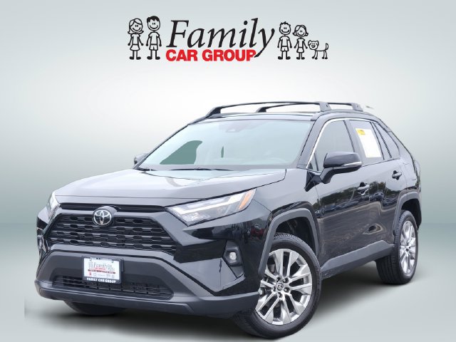Certified 2025 Toyota RAV4 XLE Premium FWD image 1