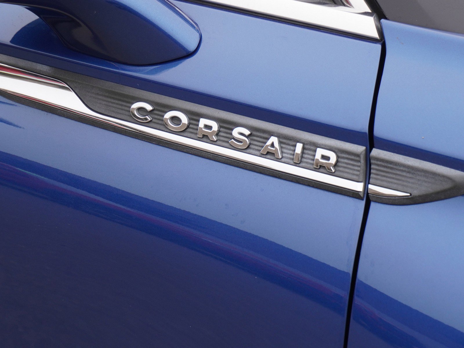 Used 2020 Lincoln Corsair Reserve w/ Equipment Group 201A image 6