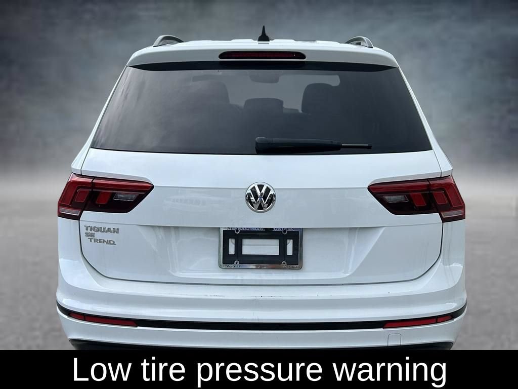 Used 2021 Volkswagen Tiguan SE R-Line FWD image 6