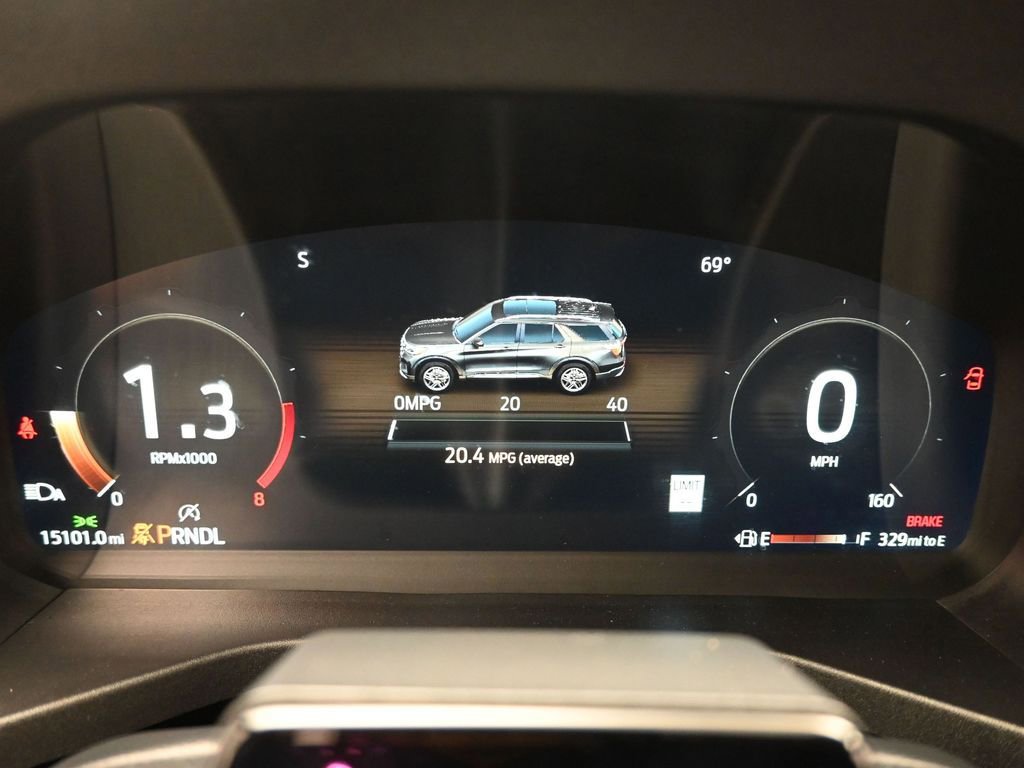 Used 2025 Ford Explorer ST-Line w/ ST-Line Street Pack image 13