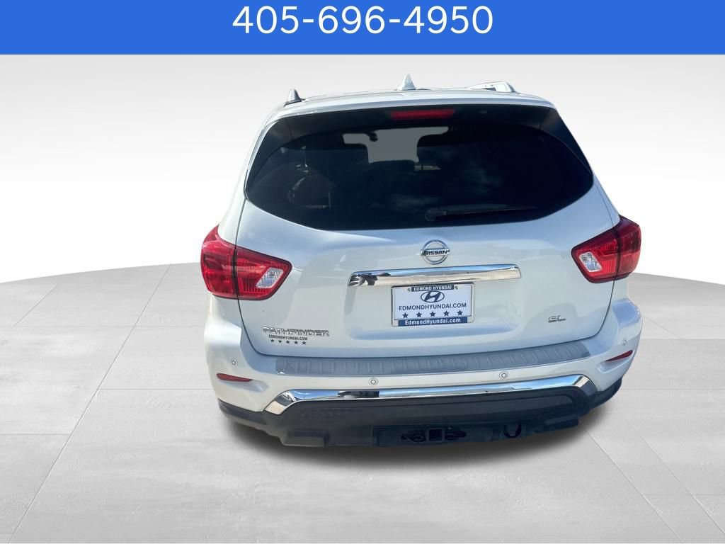 Used 2019 Nissan Pathfinder SL w/ Cargo Package image 6