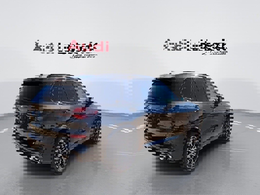 Used 2026 BMW X5 sDrive40i image 9