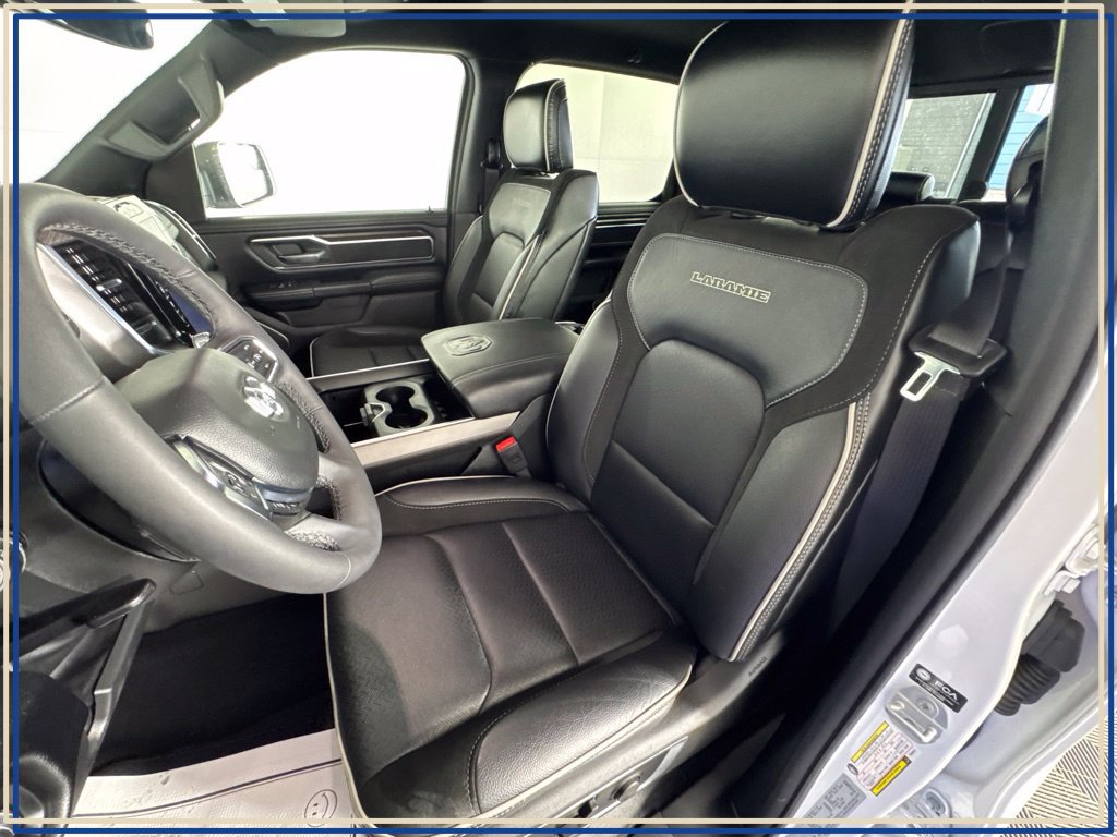Used 2026 RAM 1500 Laramie AWD/4WD image 33