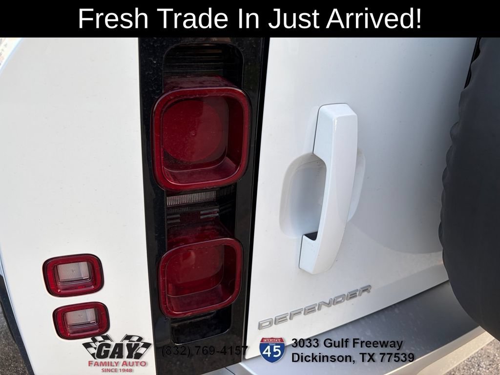 Used 2025 Land Rover Defender 130 S AWD/4WD image 11