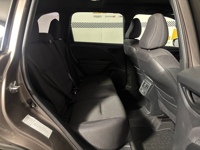 Used 2025 Subaru Forester Premium AWD/4WD image 17