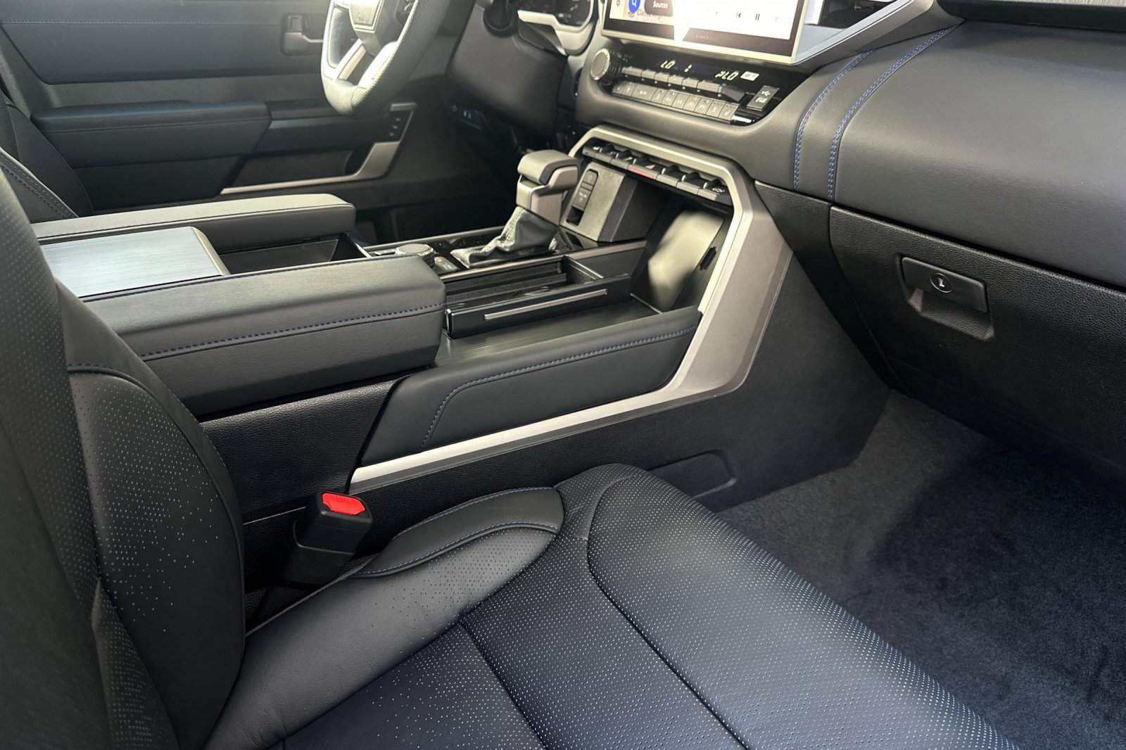 New 2026 Toyota Tundra Platinum image 17