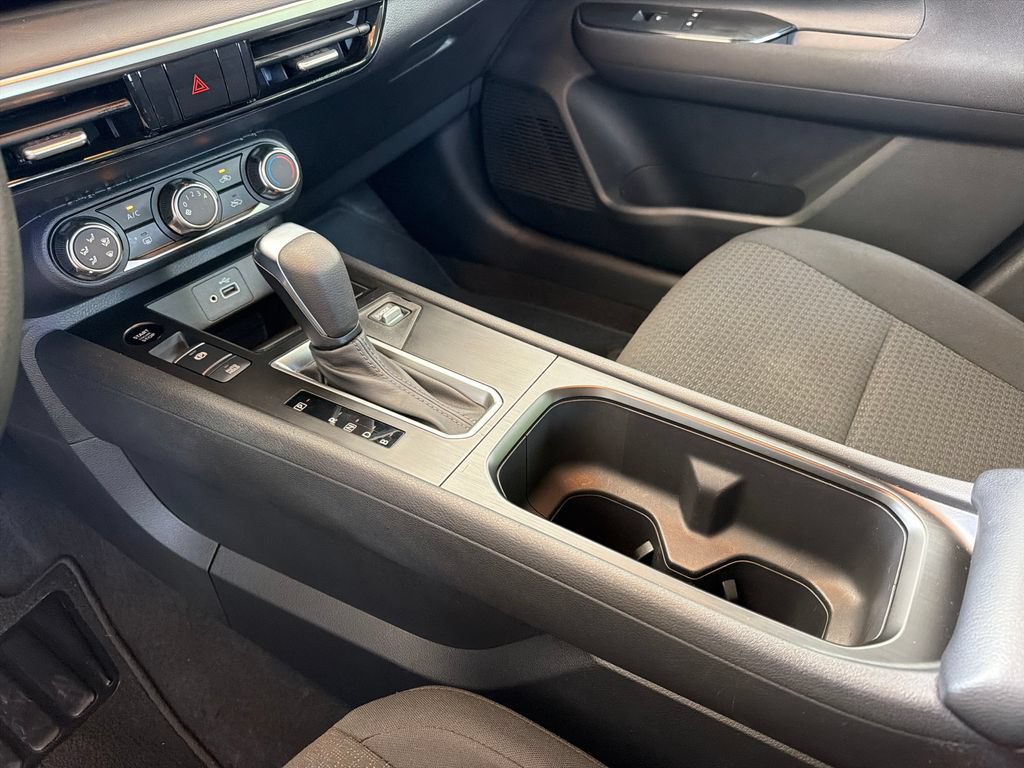 Used 2025 Nissan Kicks S FWD image 25