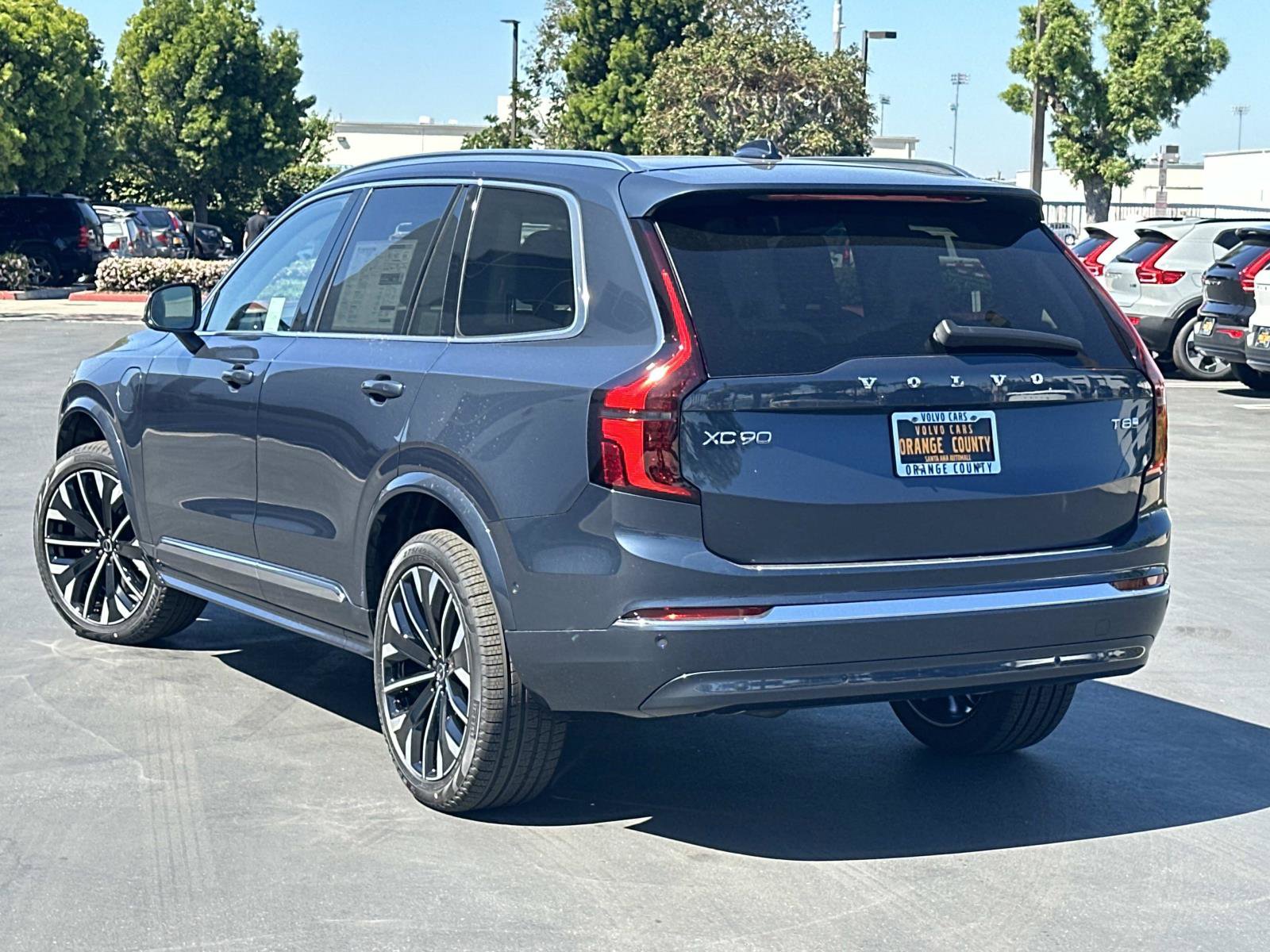 New 2026 Volvo XC90 T8 Ultra w/ Protection Package Premier image 5