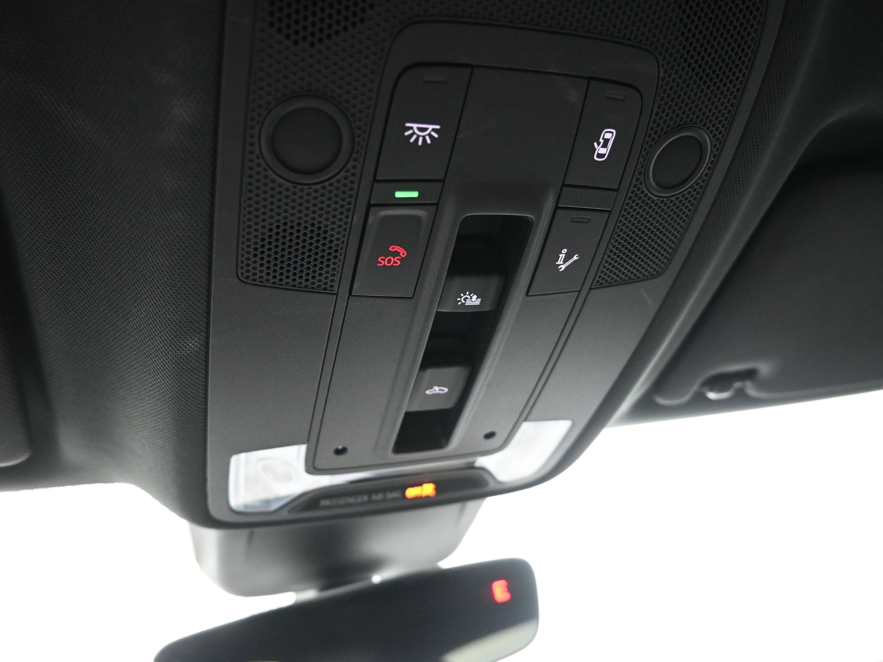 Used 2023 Audi Q3 2.0T Premium w/ Convenience Package image 21