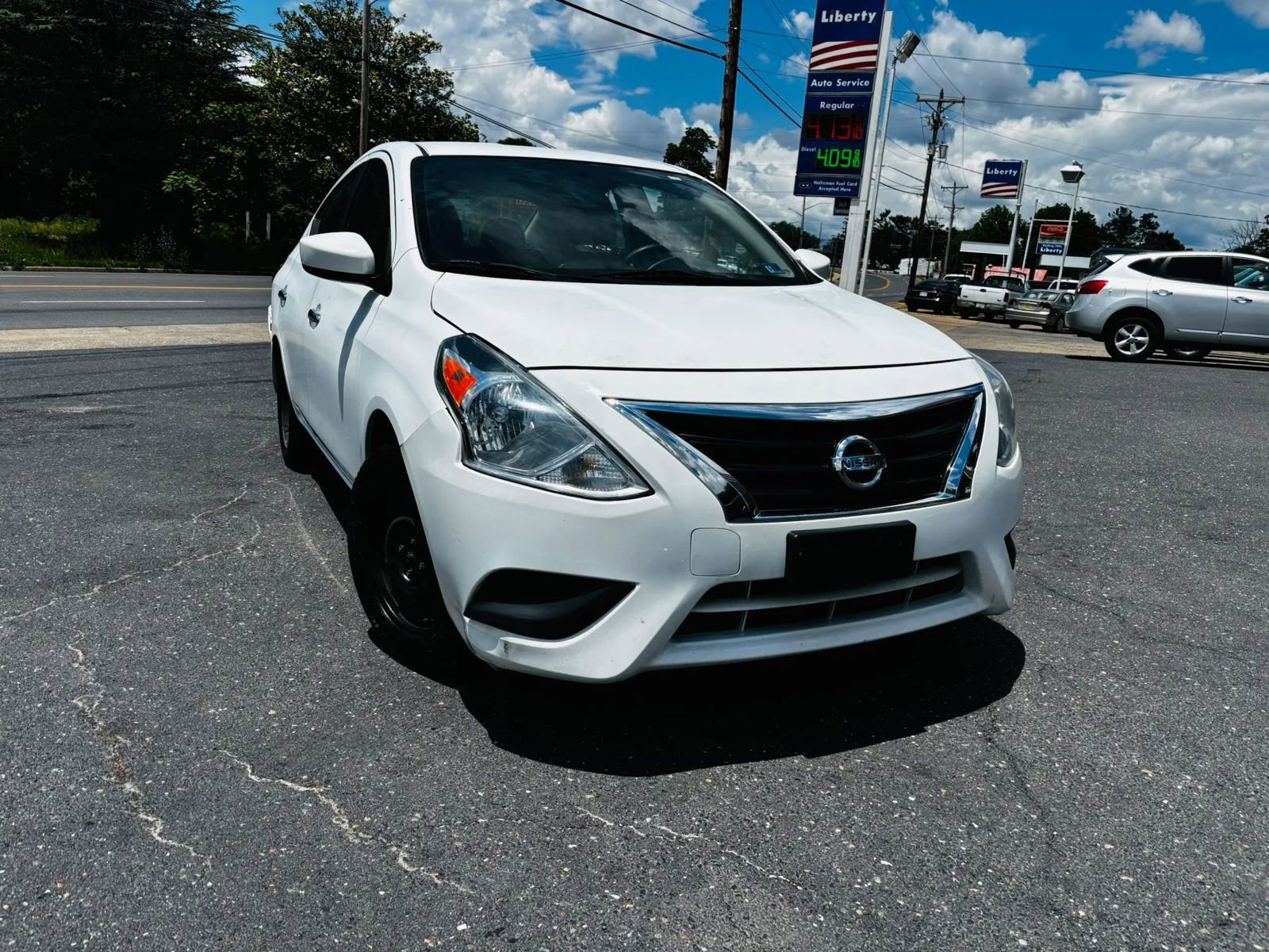 Used 2018 Nissan Versa SV
