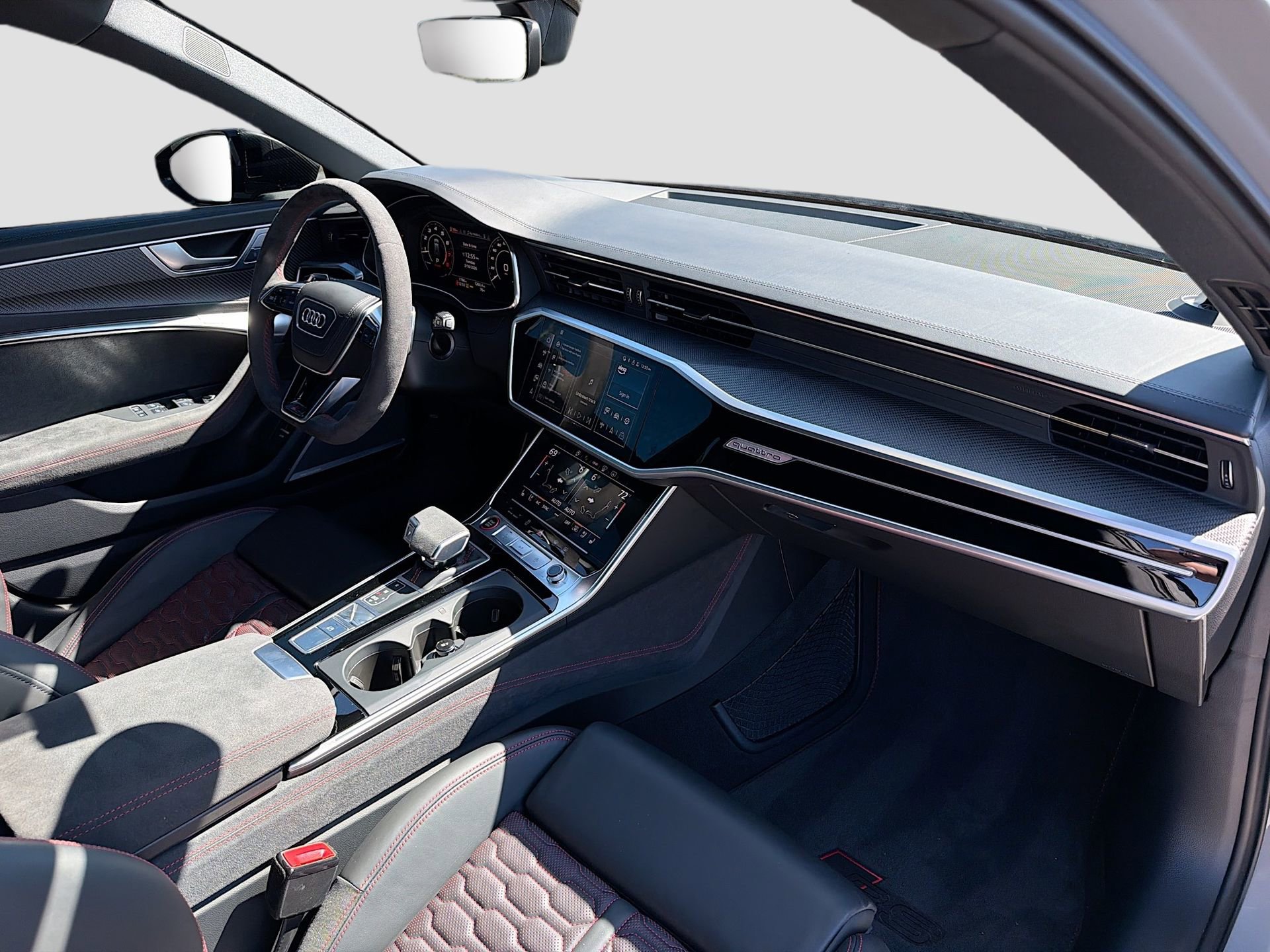 Used 2025 Audi RS 6 performance image 15