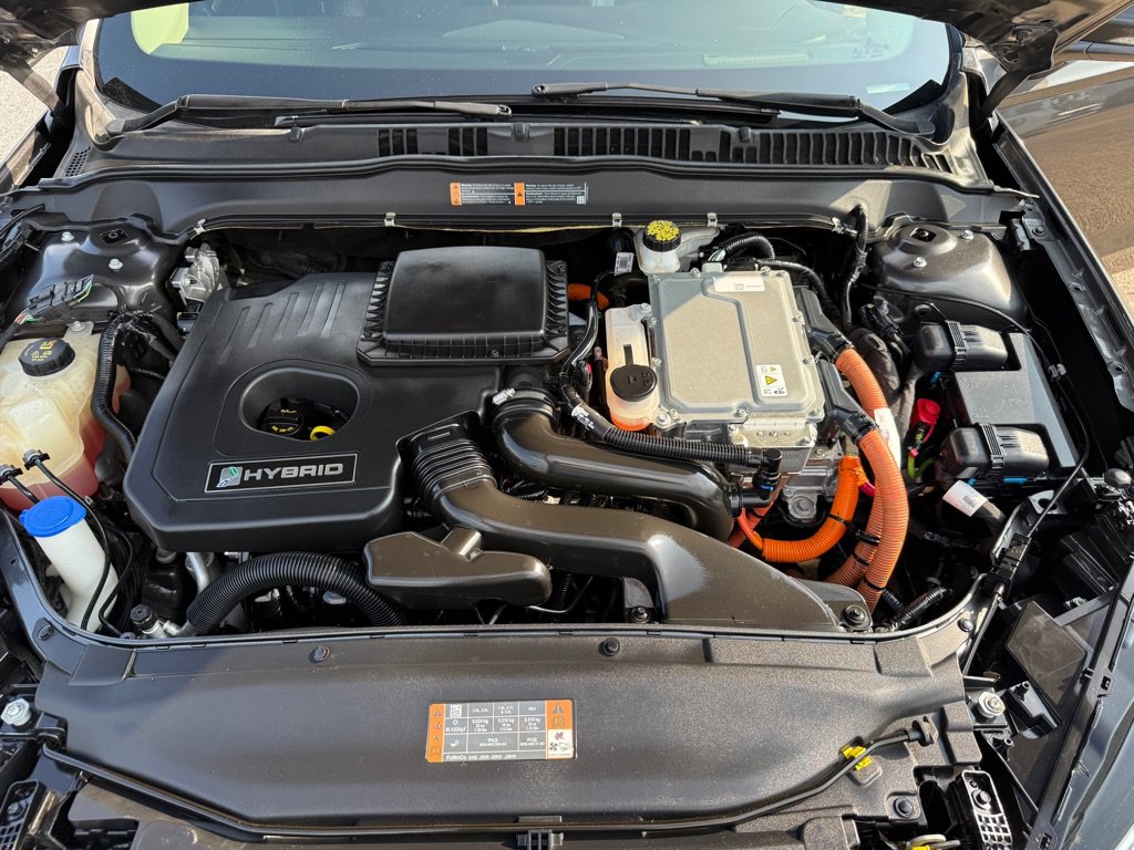 Used 2019 Ford Fusion Titanium FWD image 36