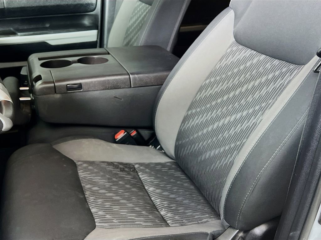 Used 2020 Toyota Tundra SR5 image 19