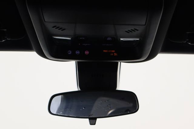 Used 2022 Chevrolet Equinox RS image 25