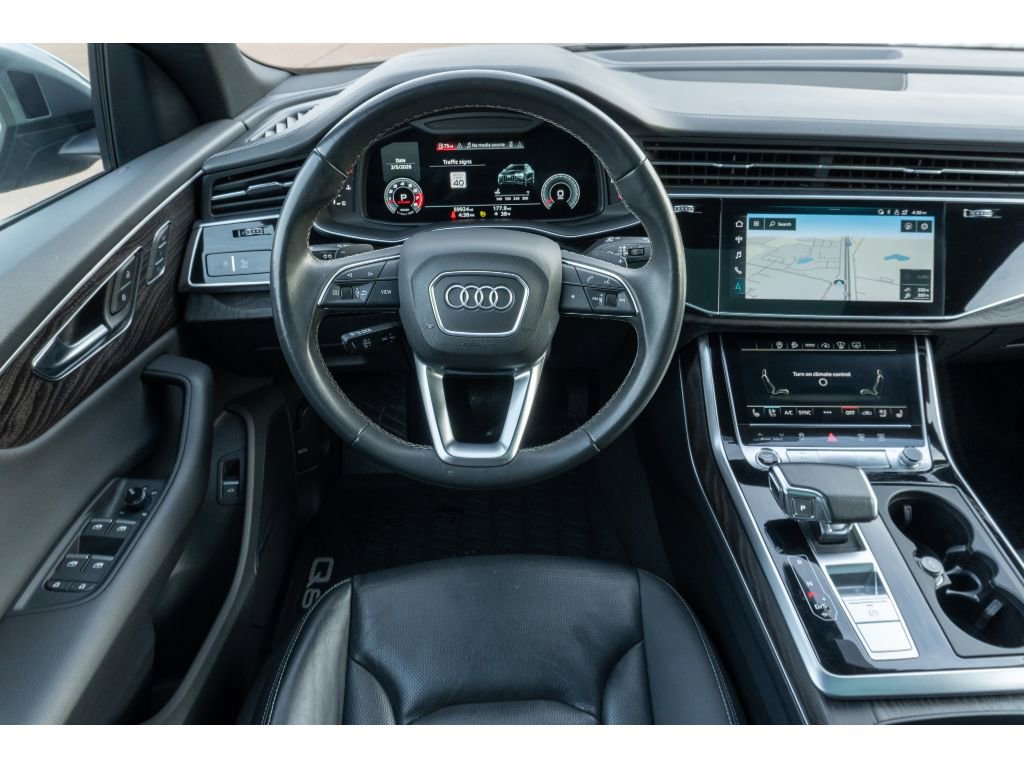 Used 2021 Audi Q8 Prestige image 19