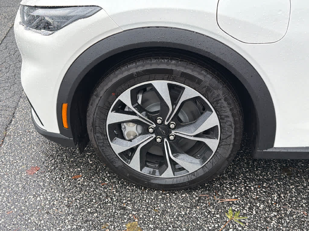 New 2026 Ford Mustang Mach-E Select RWD image 9