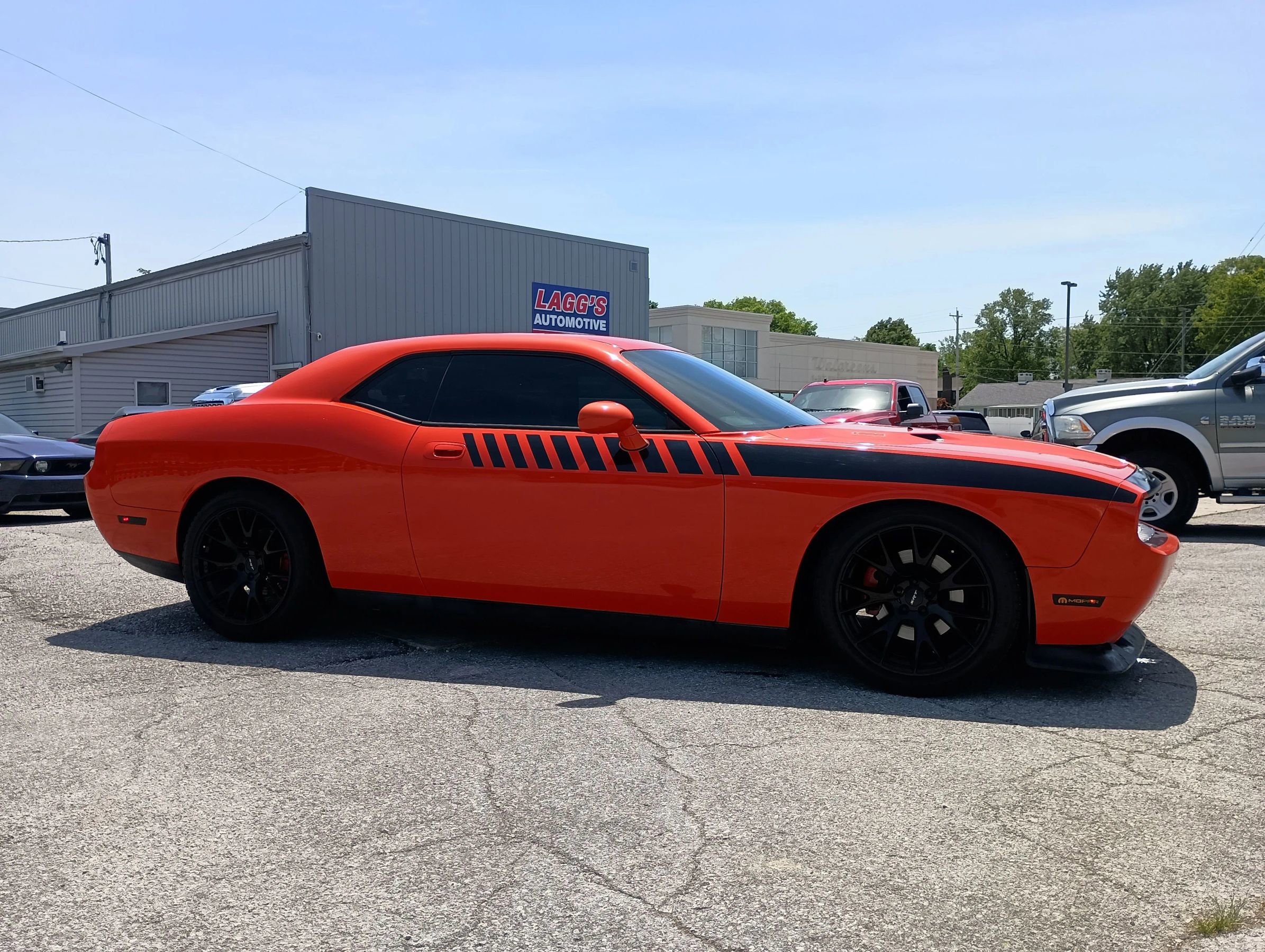 Used 2009 Dodge Challenger R/T RWD image 4