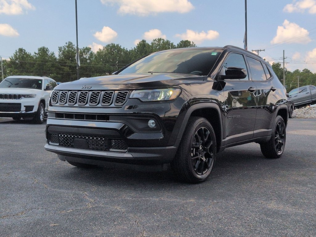 New 2026 Jeep Compass Latitude AWD/4WD image 8