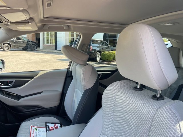 Used 2022 Subaru Forester Premium image 13