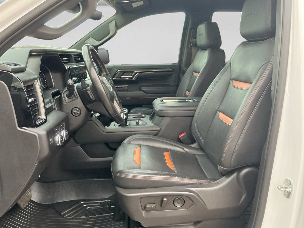 Used 2022 GMC Sierra 1500 AT4 w/ AT4 Premium Package AWD/4WD image 10